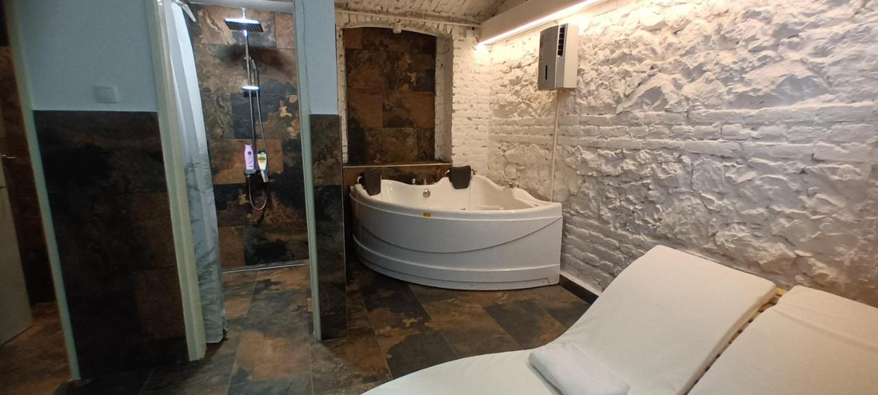 Old Cafe Spa Apartment Belgrad Dış mekan fotoğraf